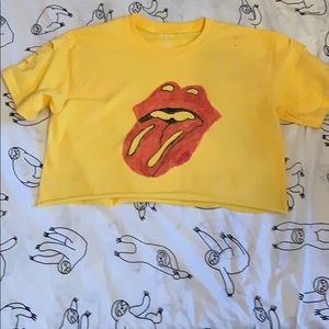 Yellow cropped Rolling Stones shirt